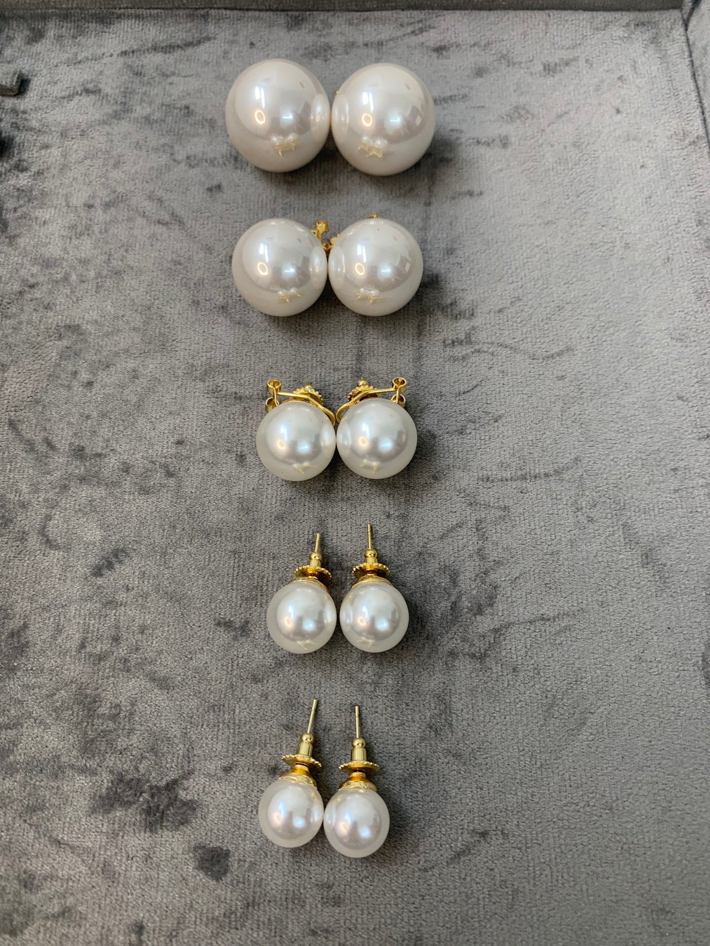 Diva Studs