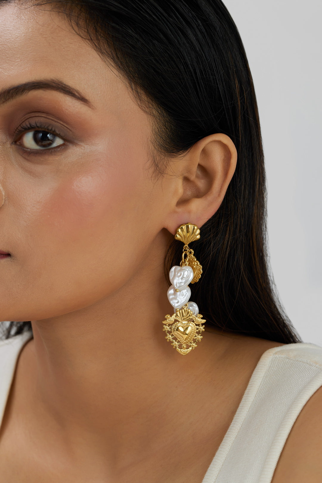 Melorra Heart Earrings - Waterproof, 18k Gold Plated