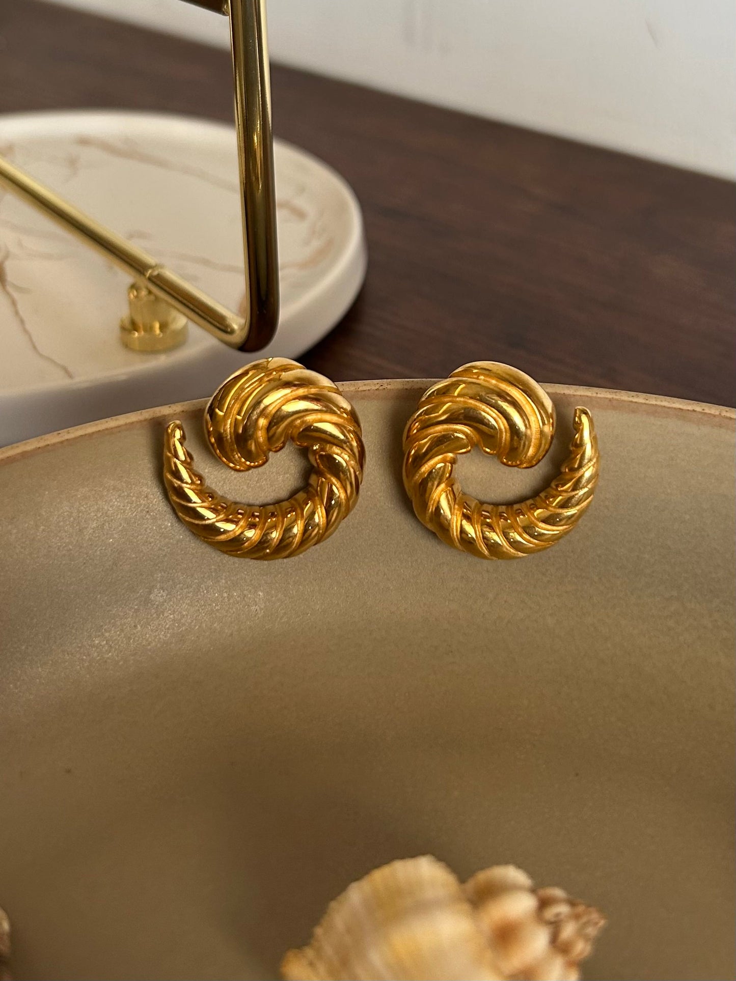 Lavina Earrings - Waterproof, 18k Gold Plated