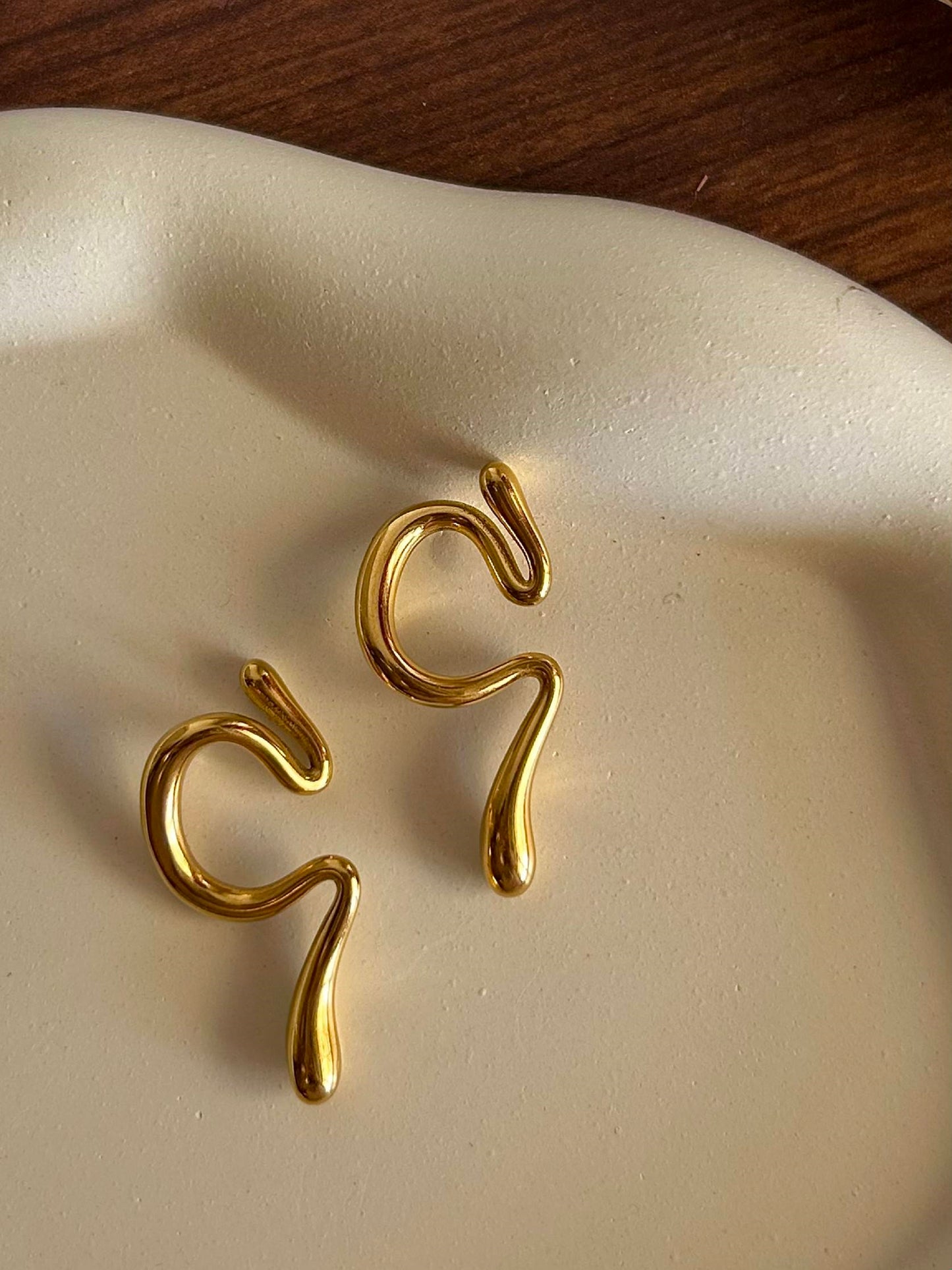 Ayan Earcuffs - Waterproof, 18k Gold Plated