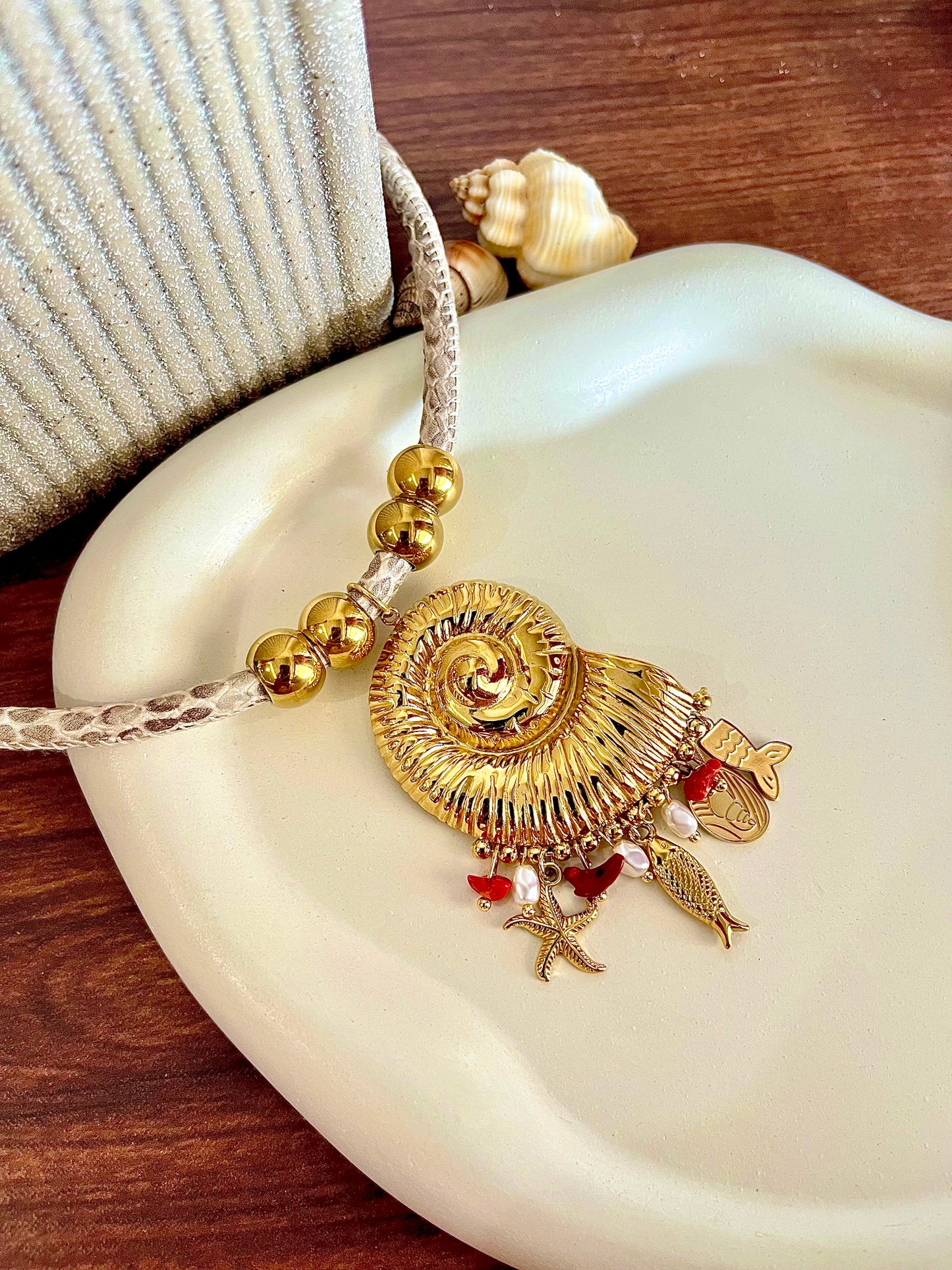 Rajni Necklace - Waterproof, 18k Gold Plated
