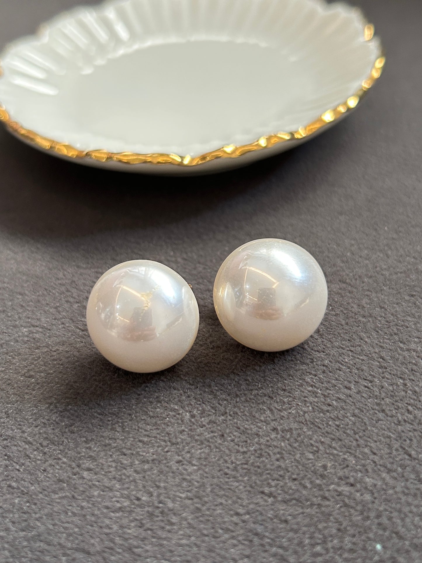 Diva Cut Studs