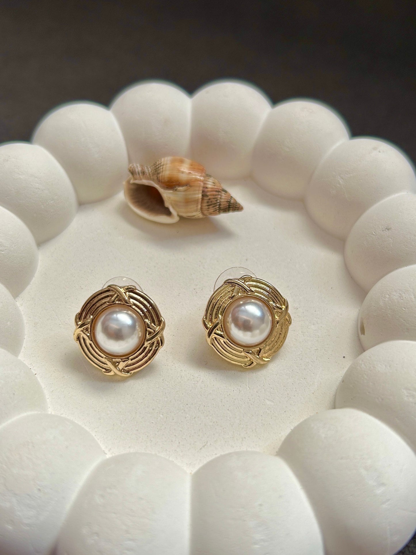 Etty Earrings