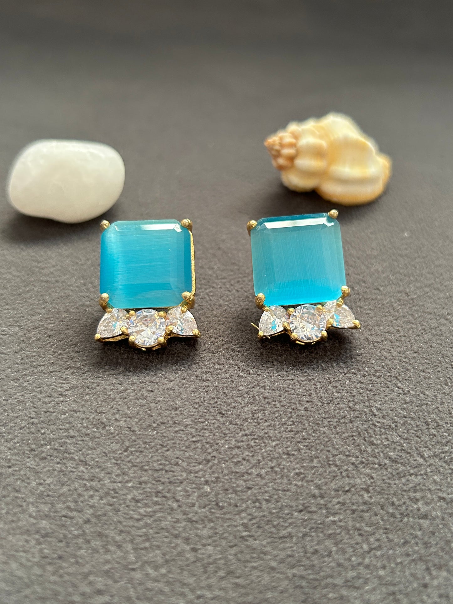 Prisha Earrings - 18k Gold Plated, Anti Tarnish