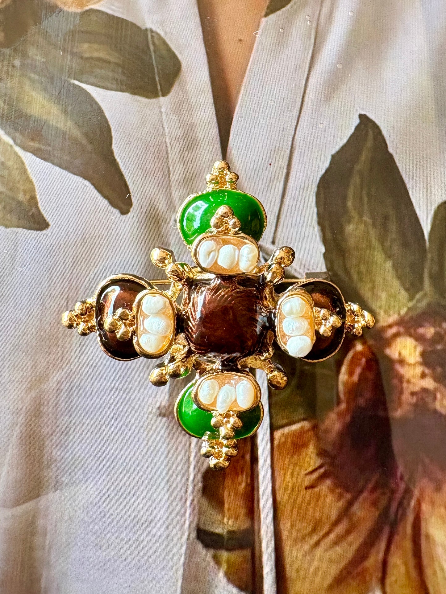 Vintage Clover Studded Brooch