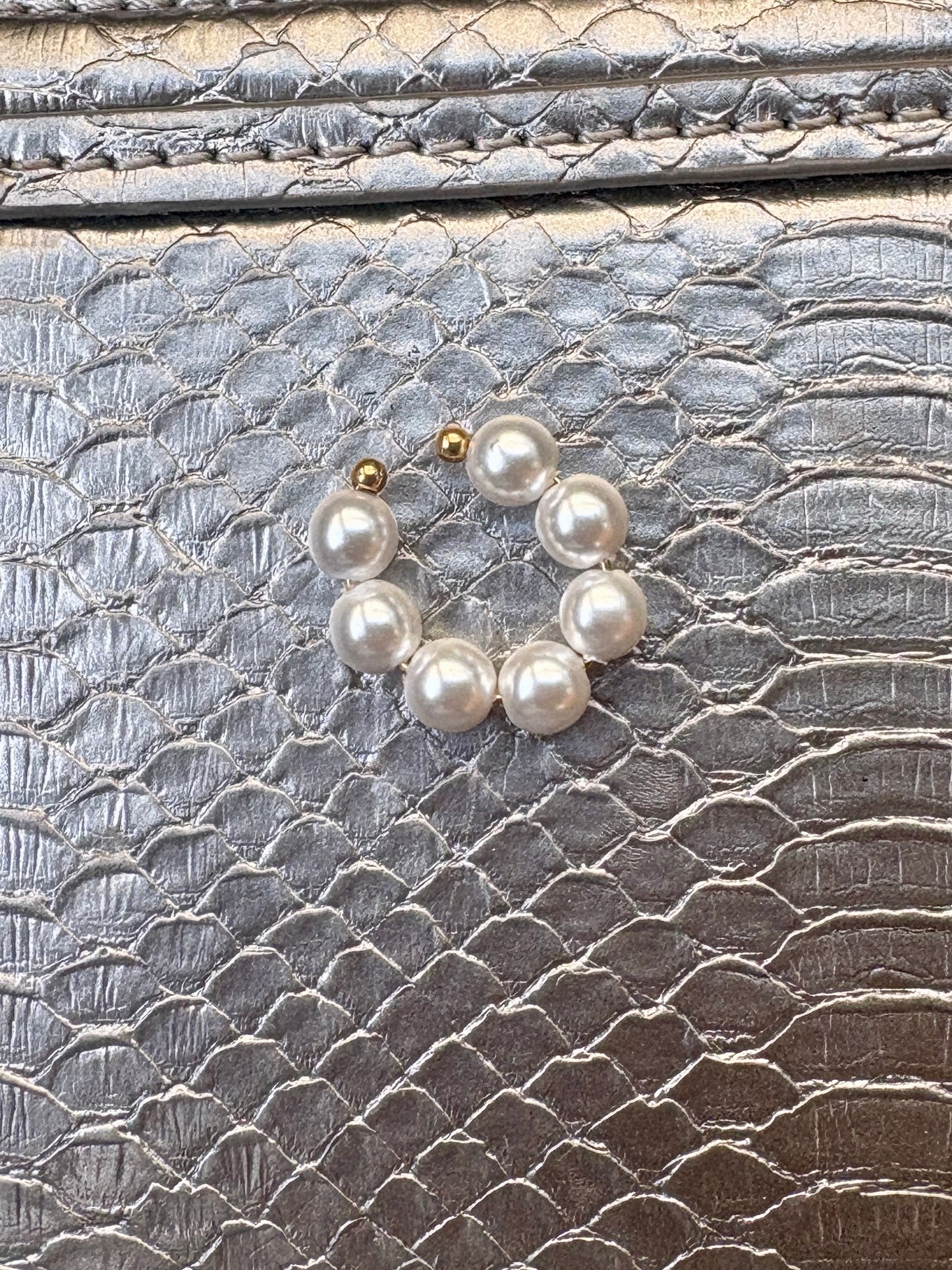 Zia Earcuff (Adjustable- Set of 1) - Waterproof, 18k Gold Plated