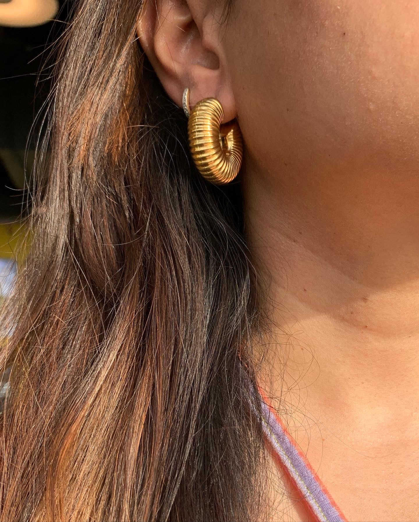 Lined Hoops - Waterproof, 18k Gold Plated