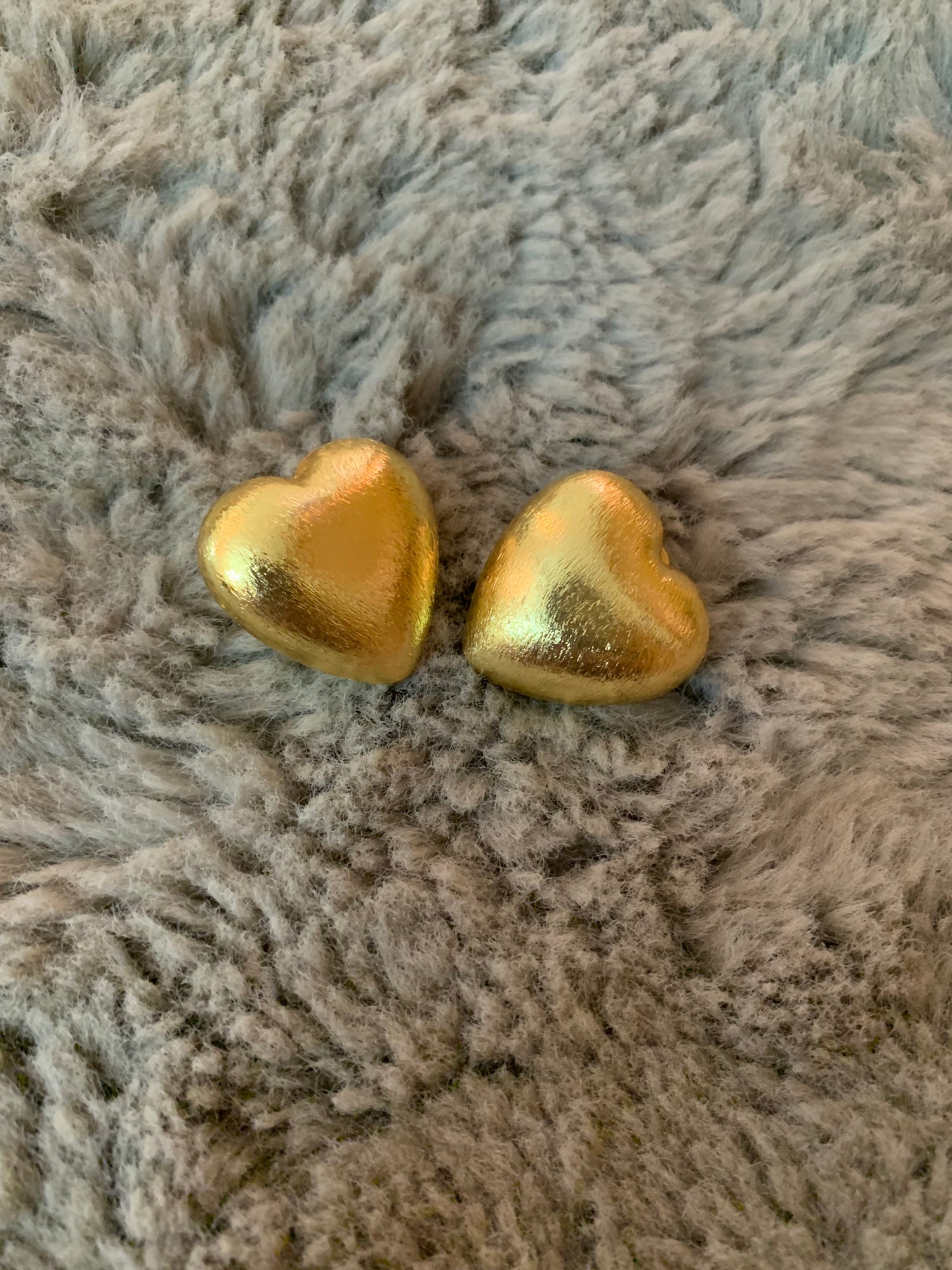 Shape Studs Heart - Anti Tarnish