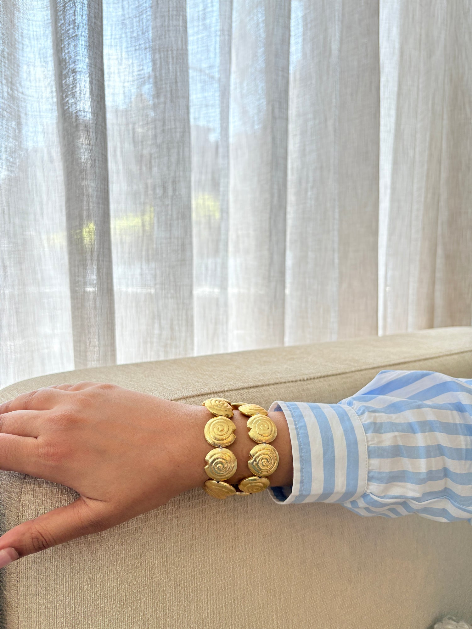 Mirage Stackable Shell Bracelets (Set of 2)