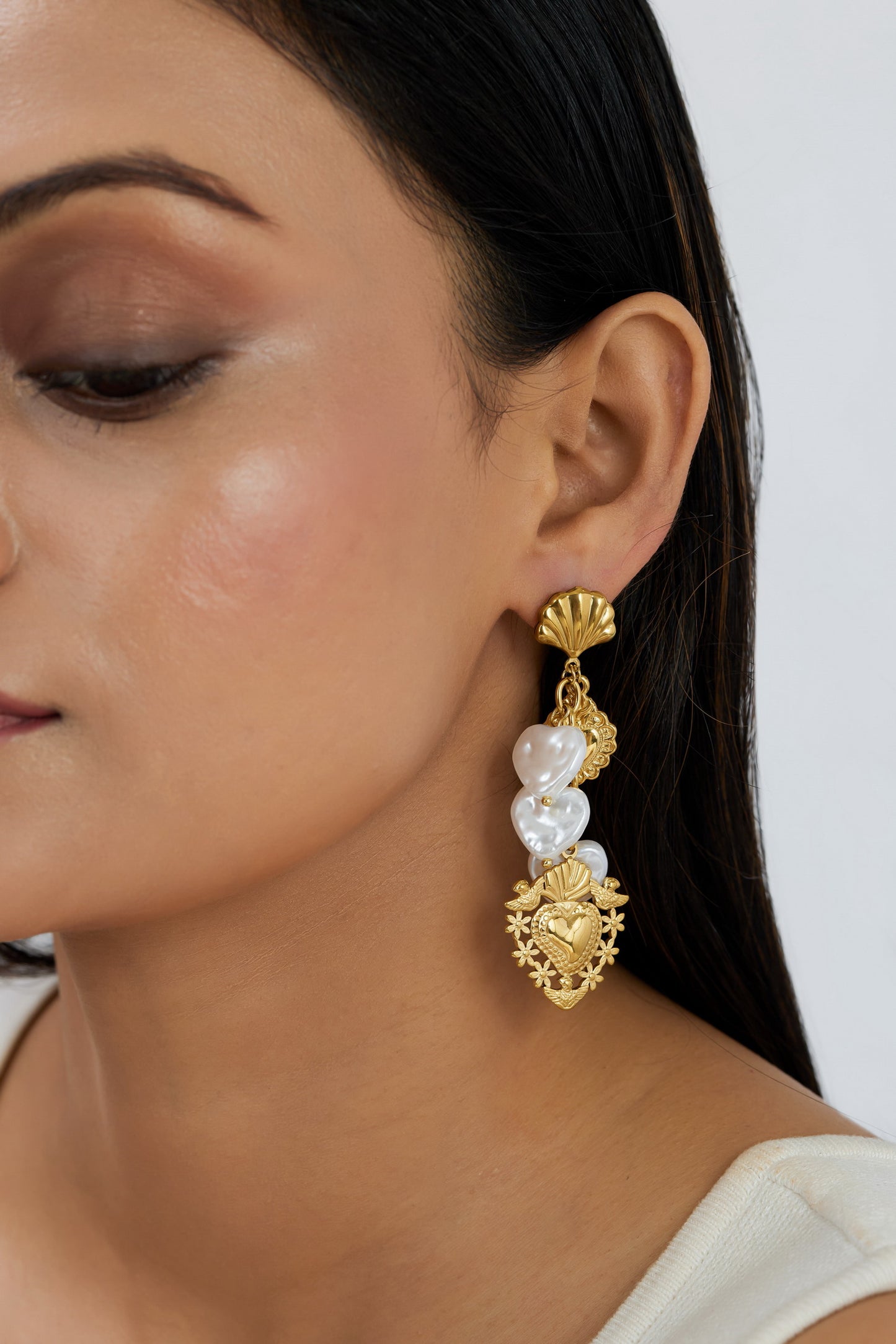 Melorra Heart Earrings - Waterproof, 18k Gold Plated