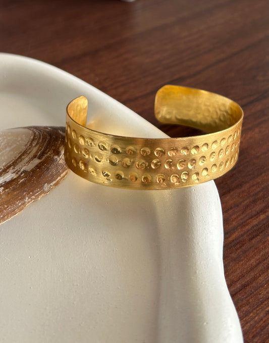 Yamini Bracelet - 18k Gold Plated, Anti Tarnish