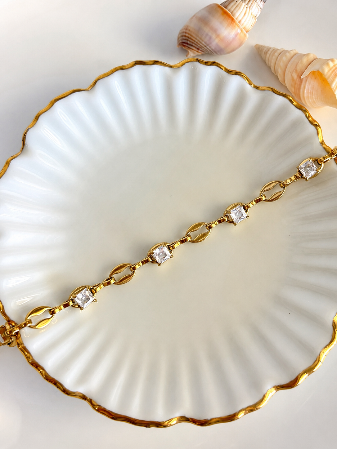 Savannah Gold Princess-Cut Mariner Link Bracelet