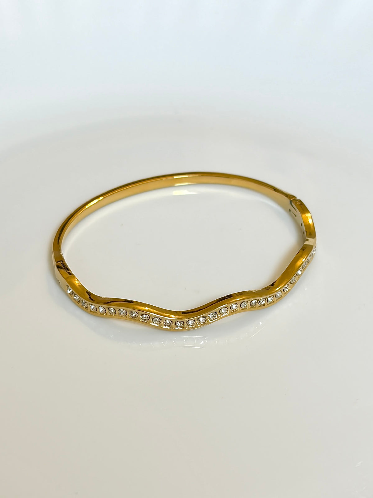 Sela Bracelet - Waterproof, 18k Gold Plated