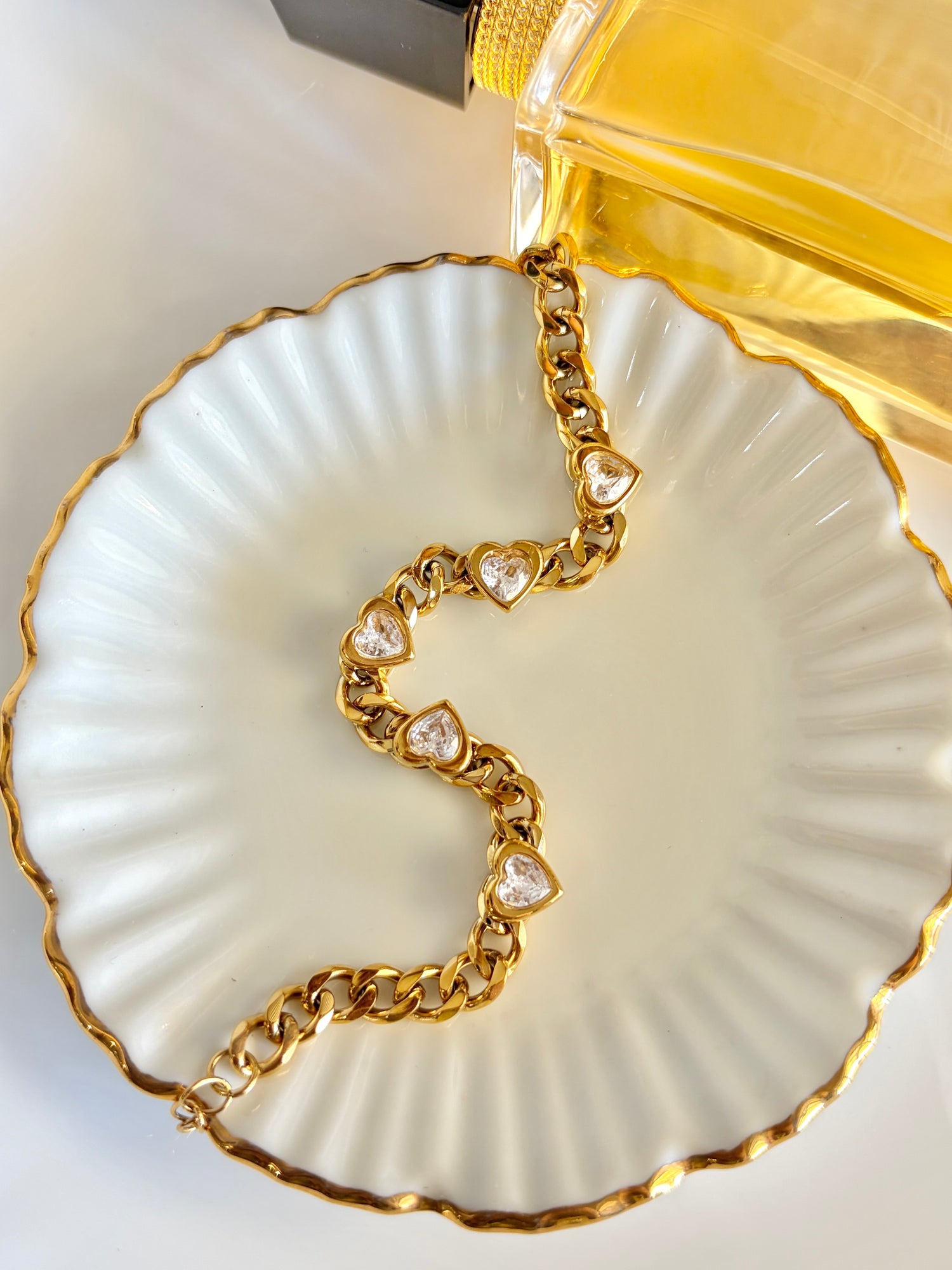 Zara Gold Heart-Cut Chain Link Bracelet