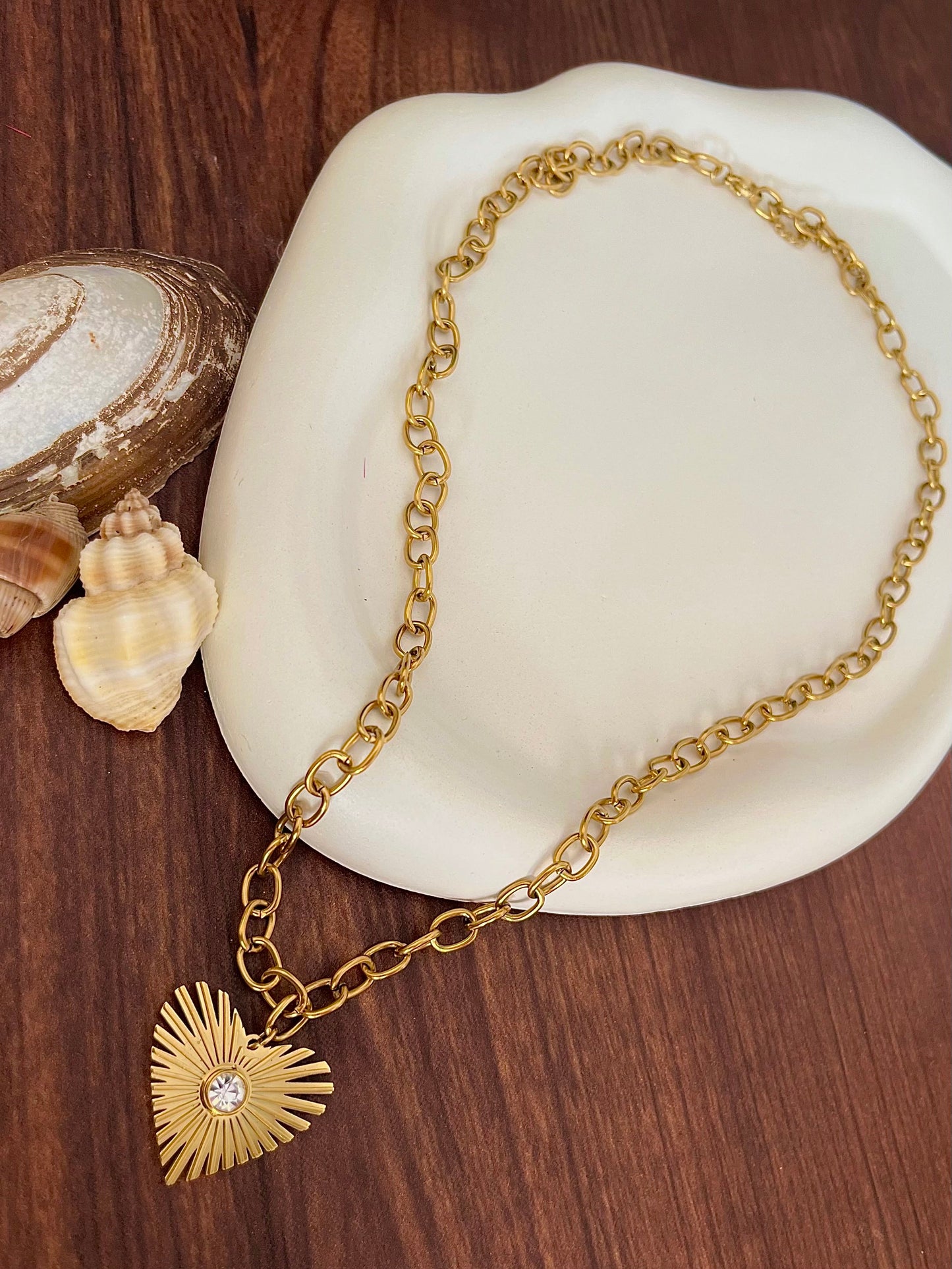 Inya Necklace - Waterproof, 18k Gold Plated