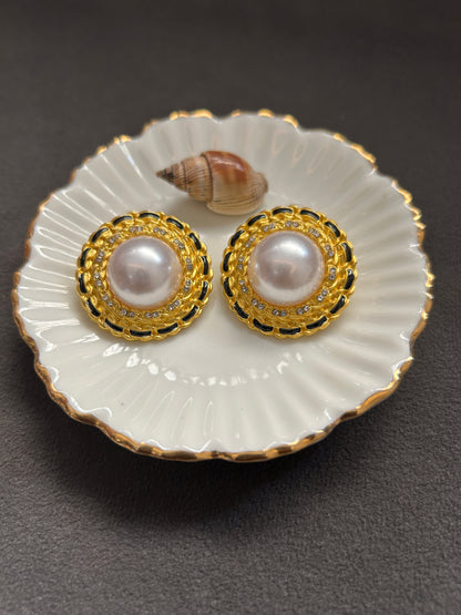 Lasie Earrings