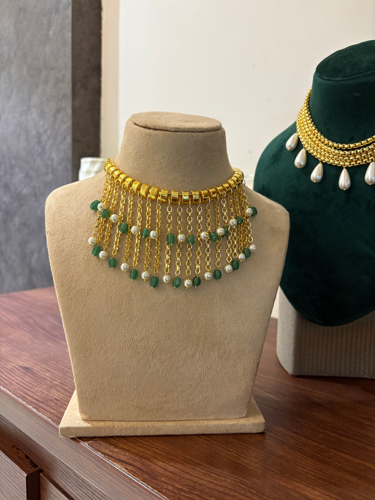 Masai Pearl & Glass Emareld Beaded Fringe Choker Necklace