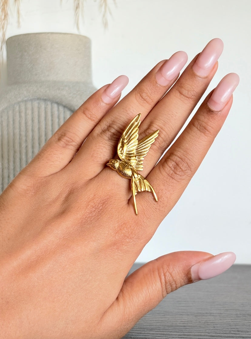 Parrot Ring - Waterproof, 18k Gold Plated