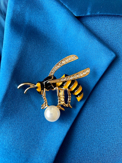 Wasp Bee Pearly Studded Brooch