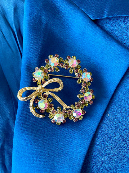 Snowflake Bow Studded Round Brooch