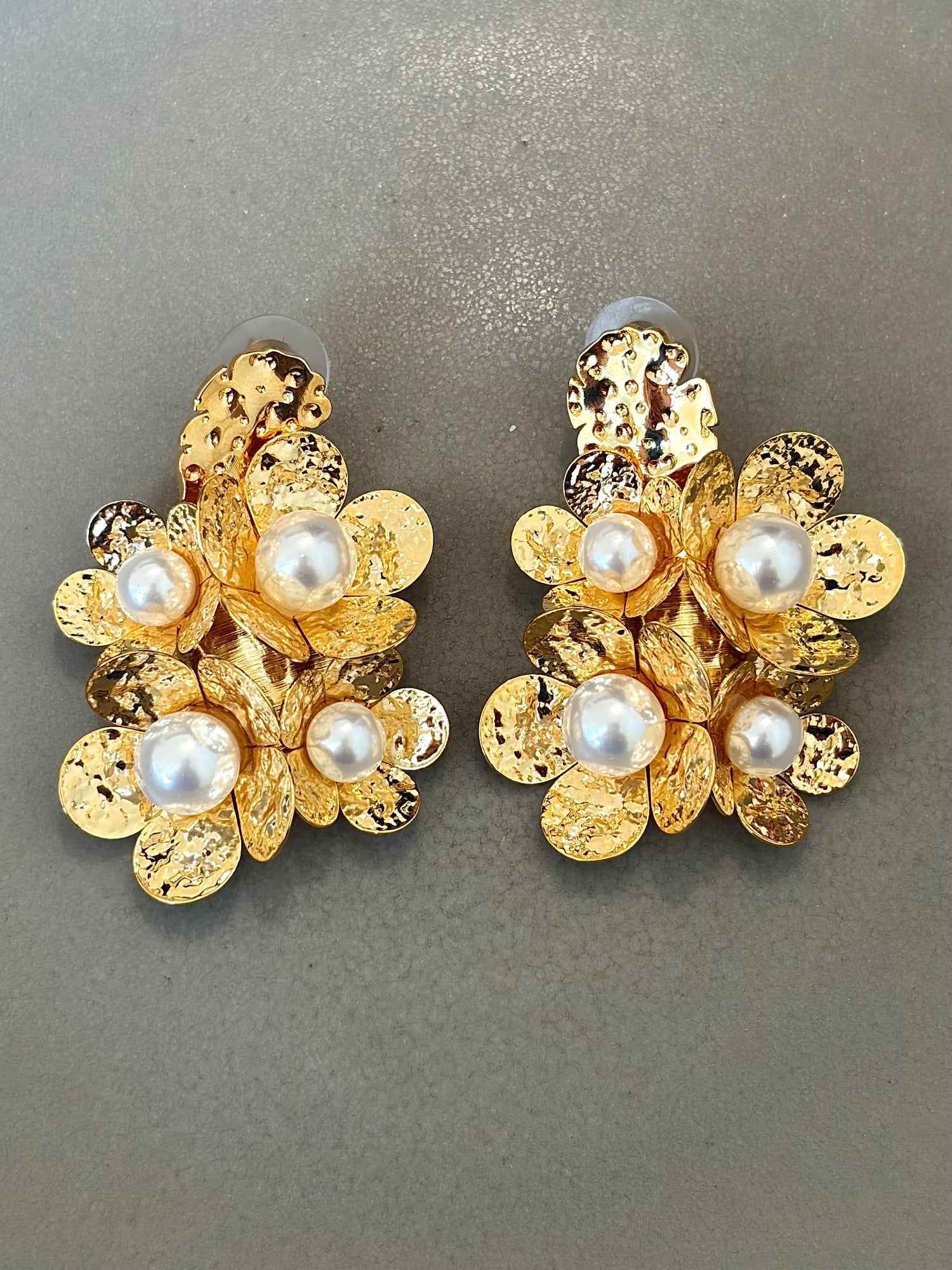 Cluster Floral Pearl Earrings