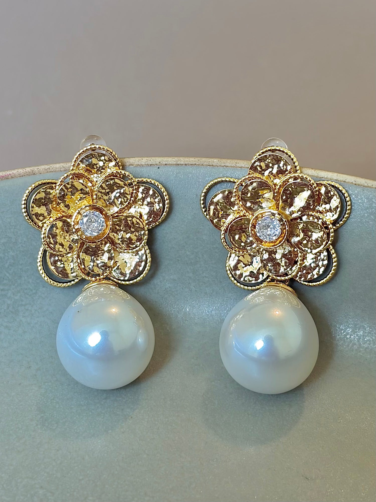 Classic Pearl Drop Flower Earrings