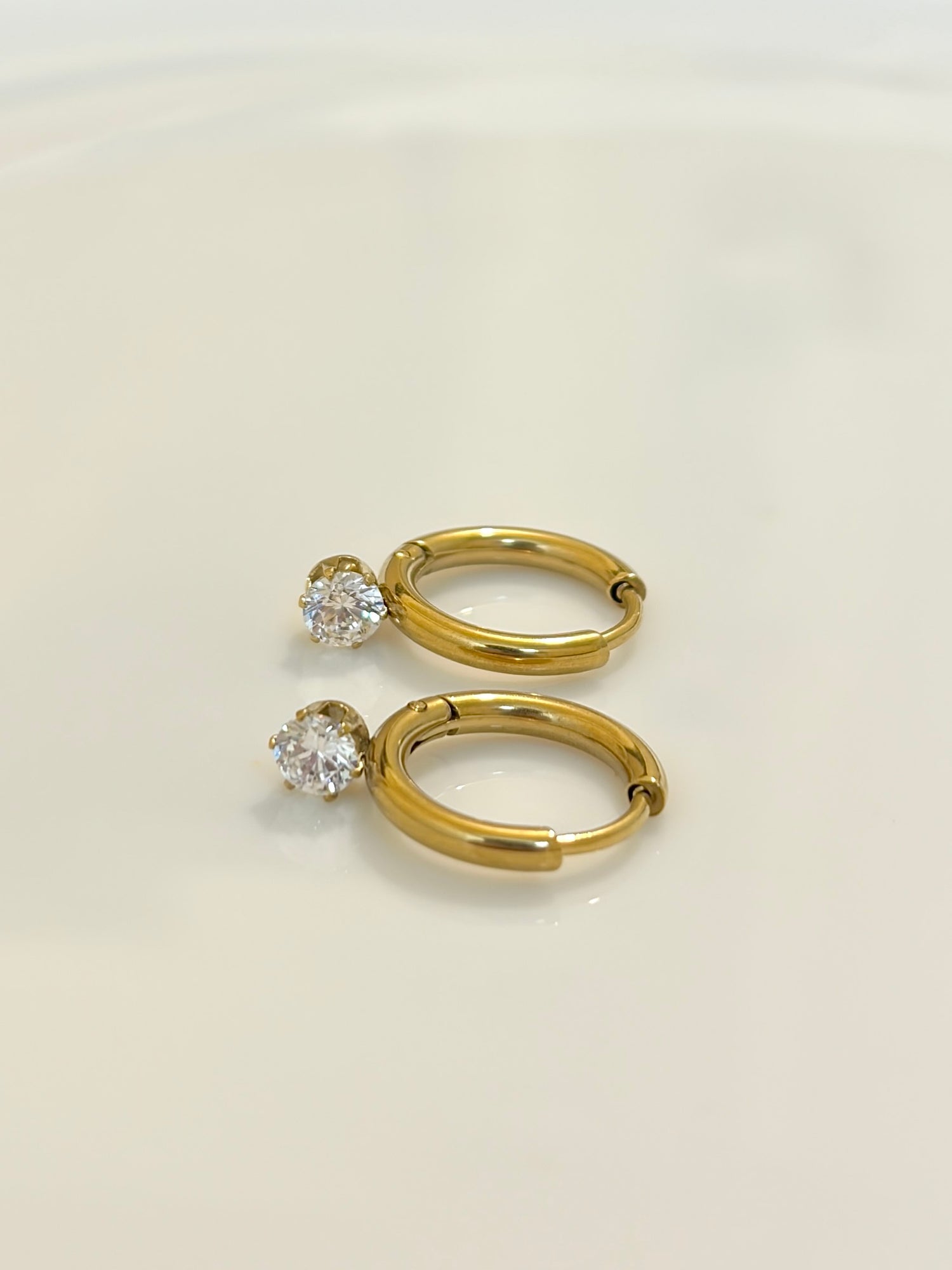 Kavya Earrings - Waterproof, 18k Gold Plated