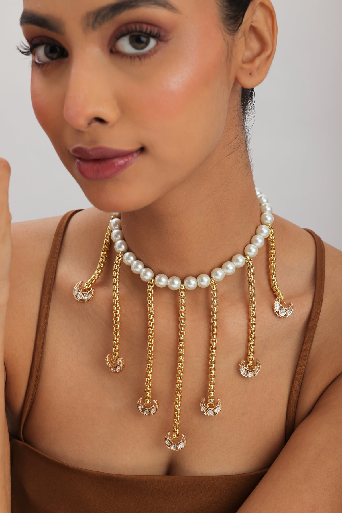 Sobia Polki Kundan Chaand Glass Pearls Choker Necklace