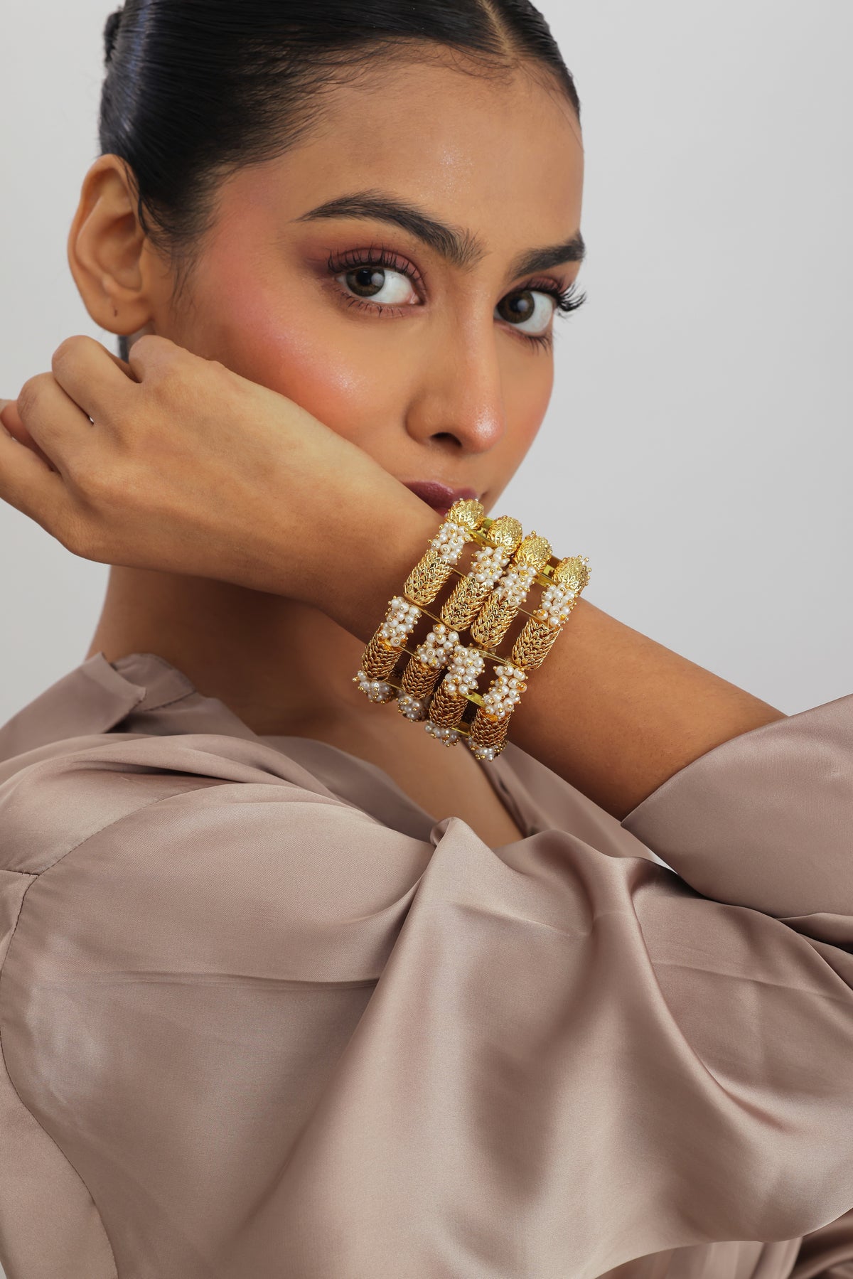 Gul Pearl Cluster Chunky Gold Elasticated Bracelet (Set of 2)