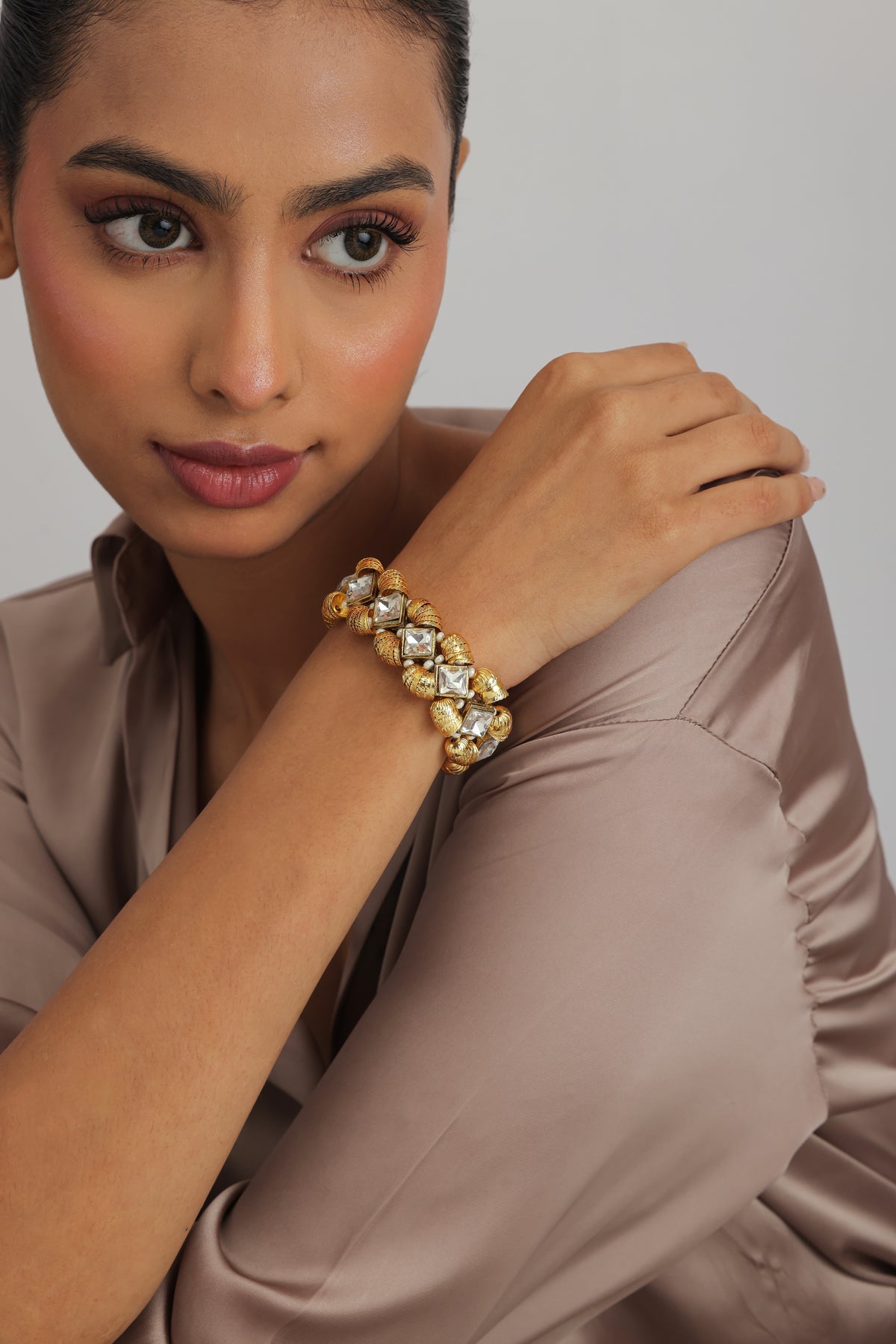 Rasna Kundan Gold Beaded Elasticated Bracelet (Set of 1)