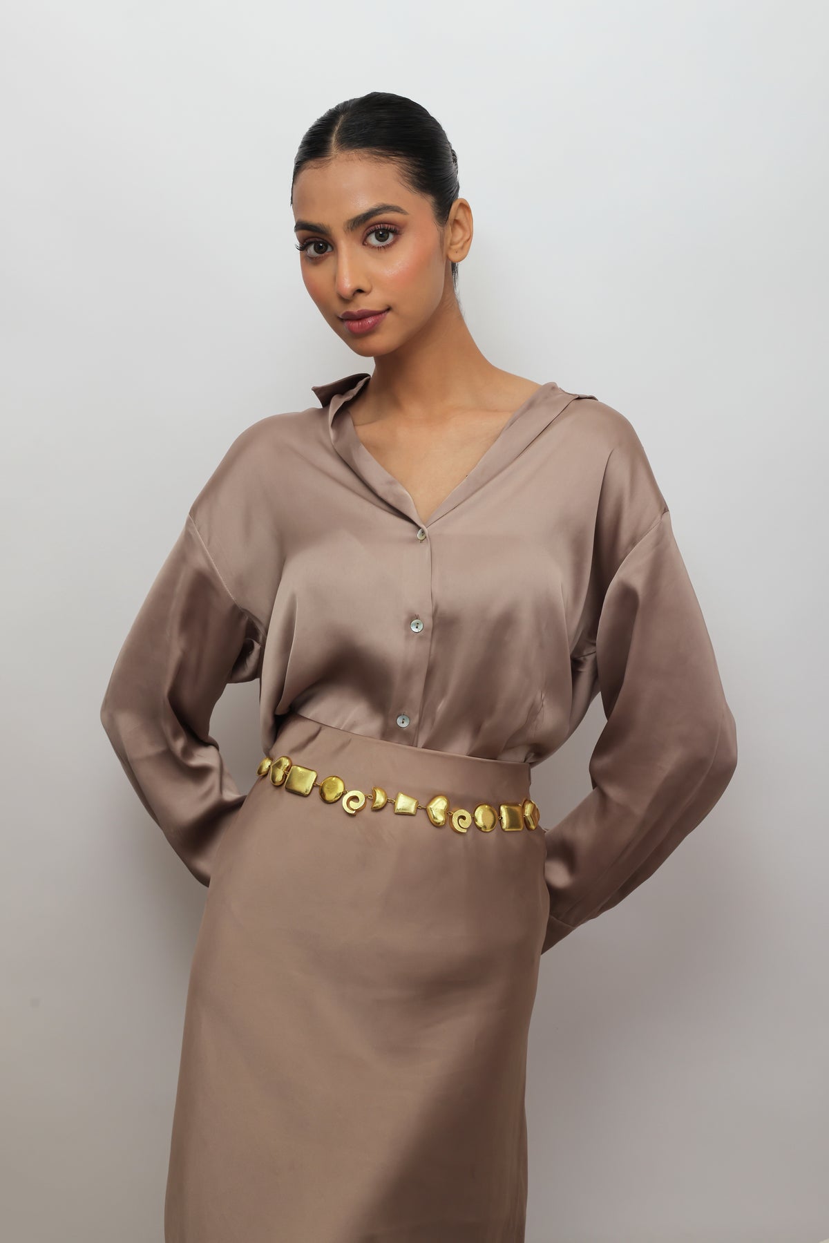Veya Gold Sculptural Charm Waist Belt/ Waist Chain