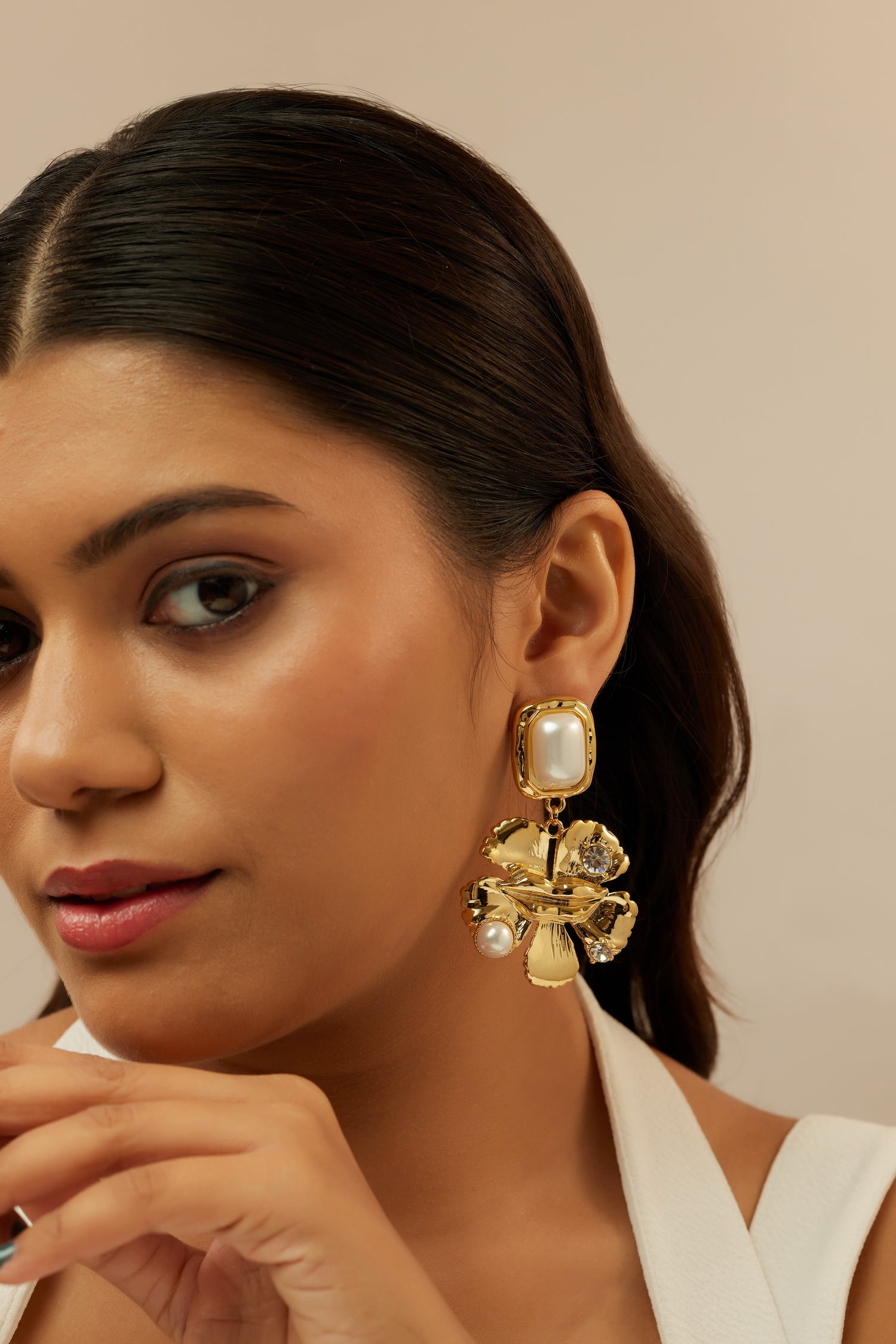 Marqee Flower Pearl Earrings