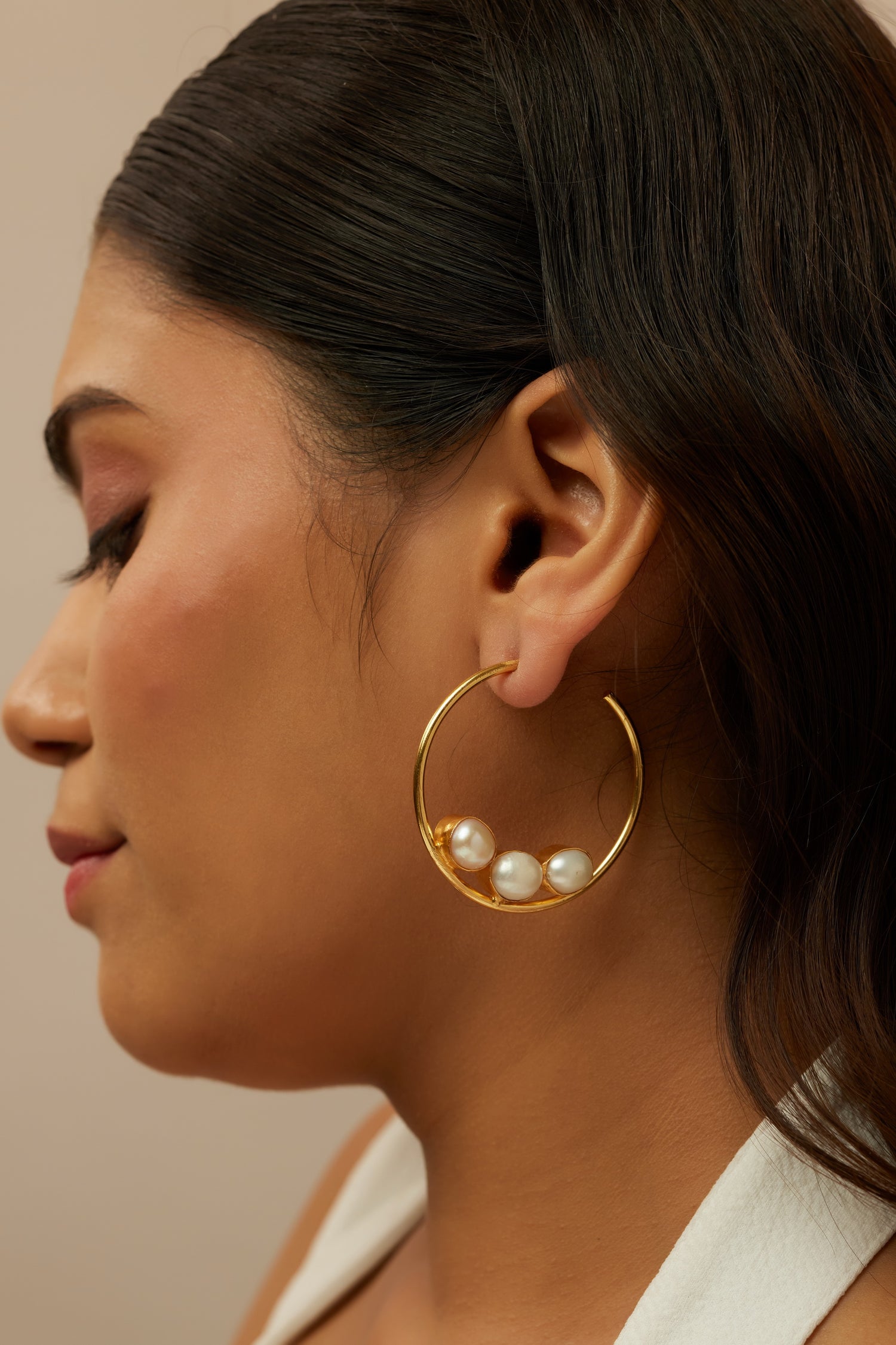 Round Baroque Pearl Hoops