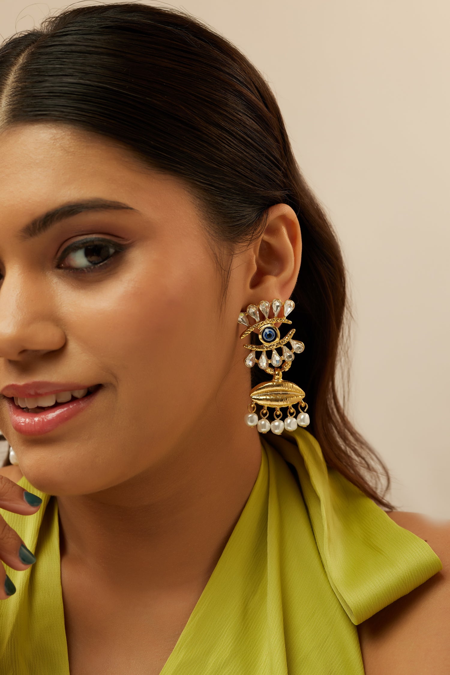 Evil Eye Studded Lips Pearl Earrings