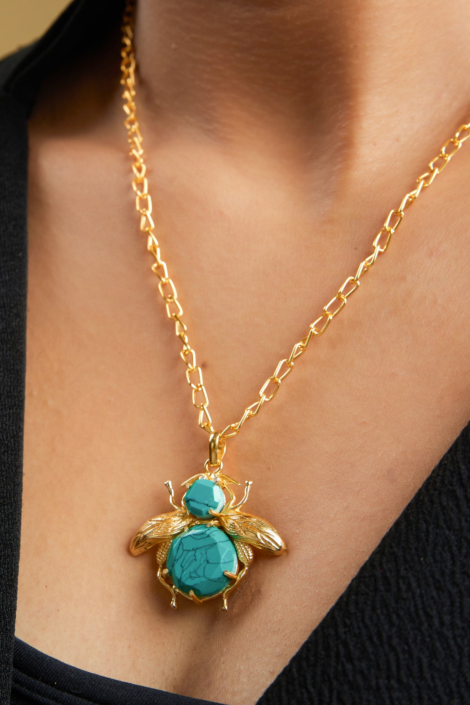 Aqua Bee Necklace - 18k Gold Plated, Anti Tarnish